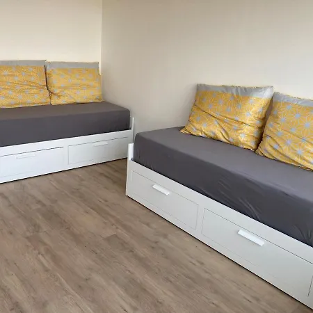 Star #4d415 By Starbnb Eu *