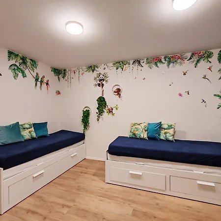 Star #4d415 * برنو